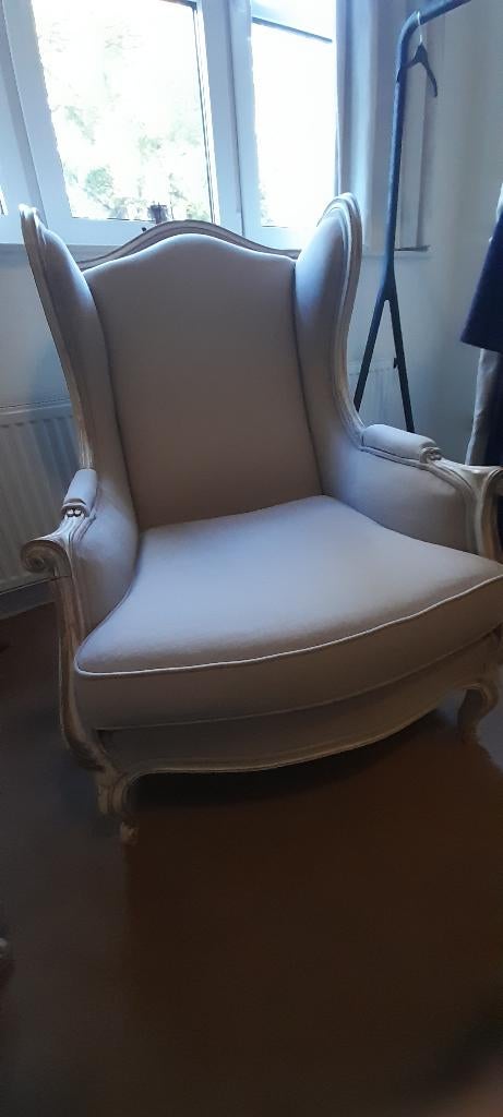 gerestaureerde Louis XV bergere eind 19e eeuws, Enlèvement