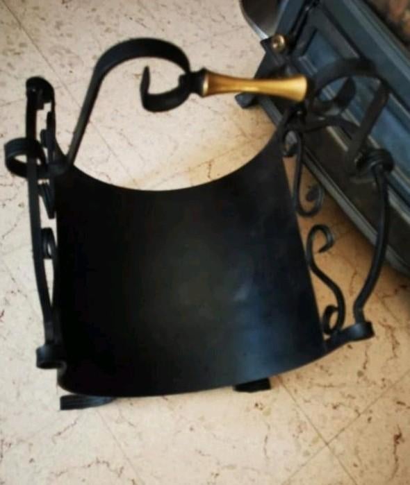 Poêle à bois et panier en fer forgé NEW SAEY, Maison & Meubles, Poêles, Comme neuf, Poêle à bois, Bois, Enlèvement ou Envoi