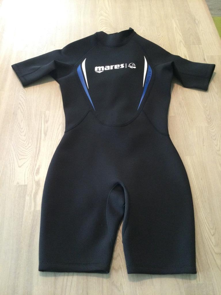 Mares Shorty Manta 2,5mm Man size 3/M nieuw aan 60€, Watersport en Boten, Duiken, Nieuw, Duikpak, Ophalen of Verzenden