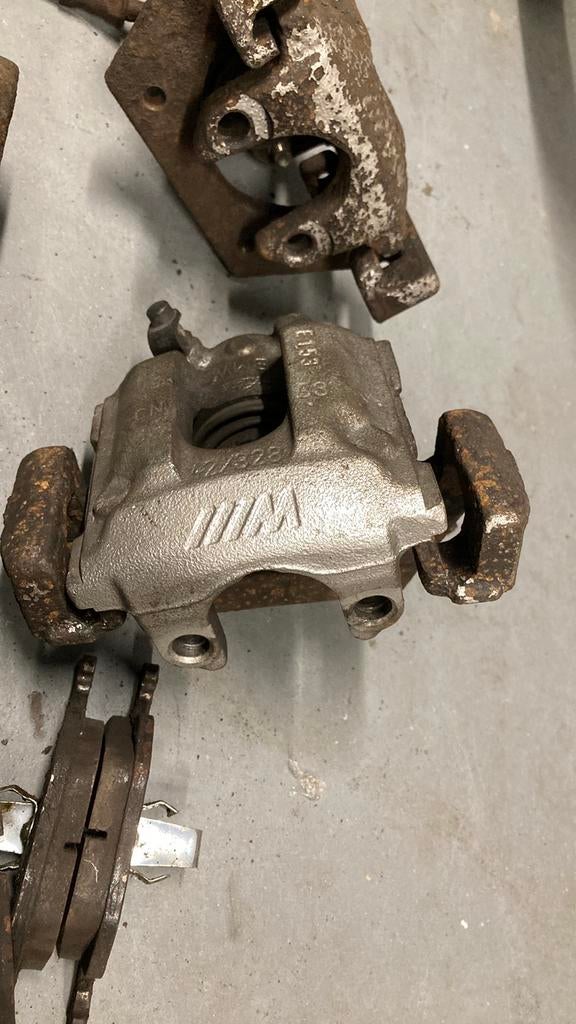 Kit d'étriers de frein BMW M3 E46, Enlèvement