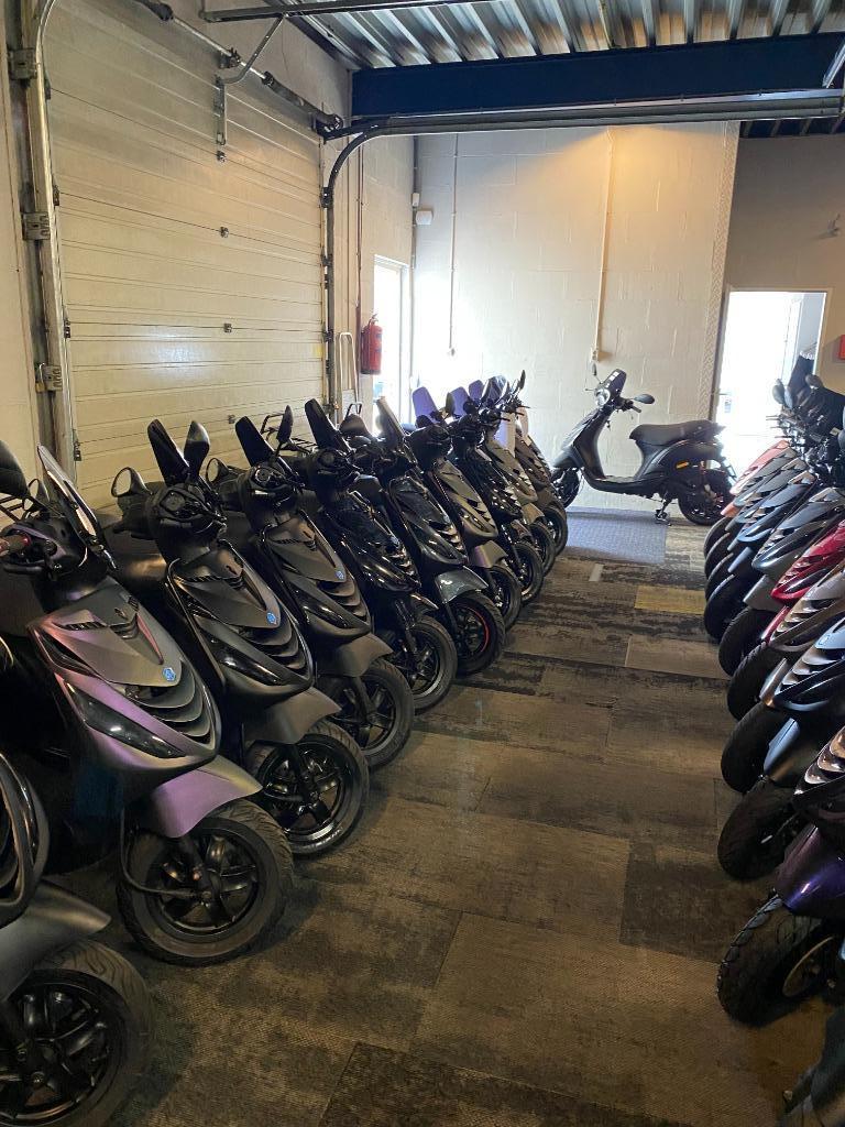 GROOT AANBOD PIAGGIO ZIP, Autres modèles, Enlèvement ou Envoi, Classe B (45 km/h), Utilisé