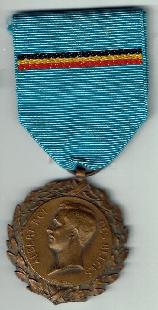 Médaille du prisonnier politique 1914-1918, Collections, Envoi, Autres, Ruban, Médaille ou Ailes