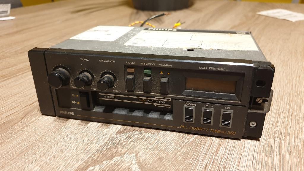 Autoradio Philips quartz tuning 550, Autos : Divers, Autoradios, Enlèvement, Utilisé