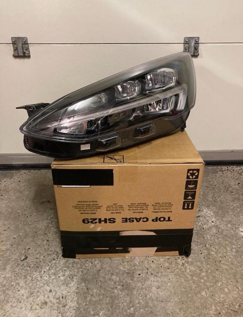 Phare gauche LED Ford Focus MK4 année 2018-22 ph.1 bon état, Enlèvement ou Envoi, Utilisé, Ford