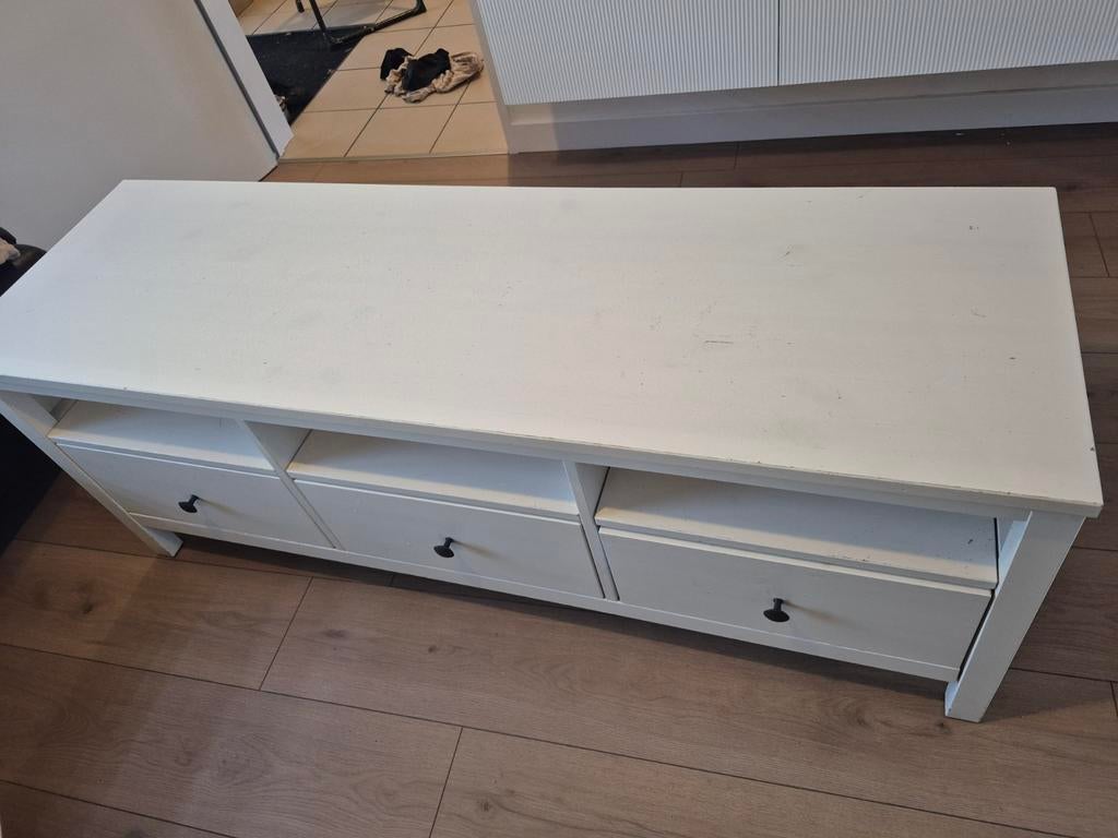 Ikea Hemmes TV kast, Huis en Inrichting, Kasten |Televisiemeubels, Ophalen, Gebruikt