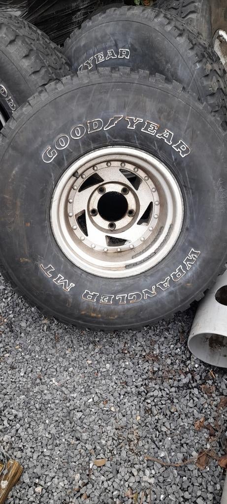 2 velgen jeep cj7, Autos : Pièces & Accessoires, Enlèvement, Pneu(s)
