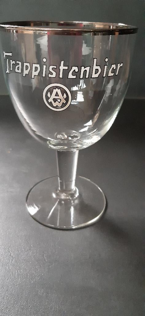 Trappist glazen, Ophalen