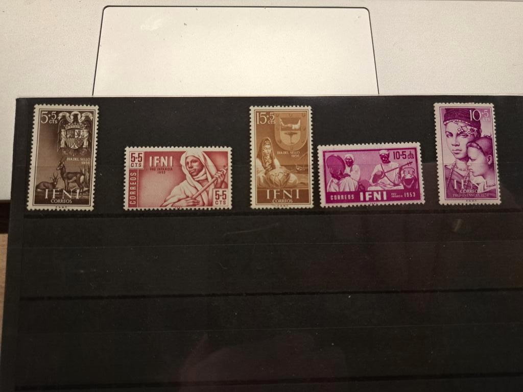 Restlot IFNI, Ophalen of Verzenden