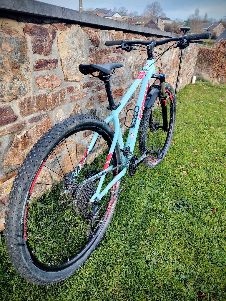 Trek Xcaliber 8 29" taille M, Vélos & Vélomoteurs, Vélos | VTT & Mountainbikes, 49 à 53 cm, Comme neuf, Enlèvement, Trek