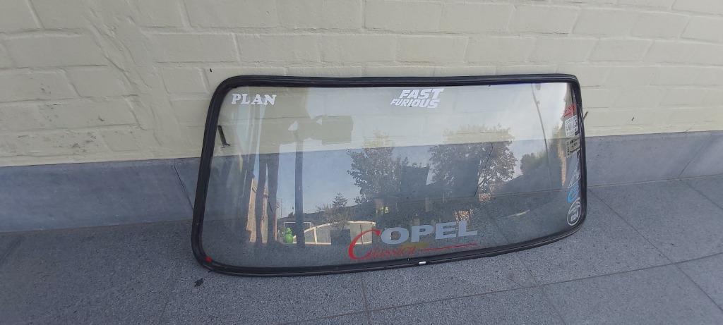 Opel kadett B voorruit, Ophalen of Verzenden, Opel