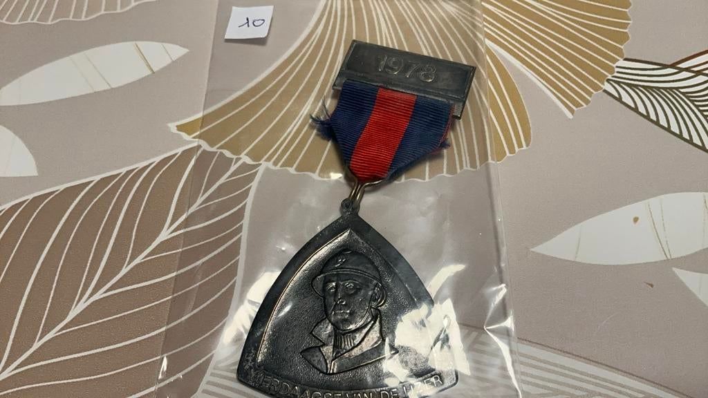 Medaille vierdaagse van de ijzer 1978, Verzenden