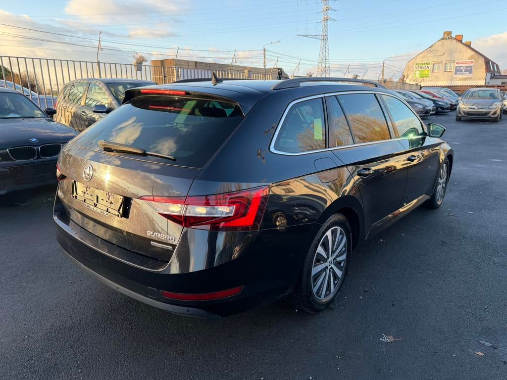 SKODA SUPERB DIESEL 1.6 EU6b, Autos, Skoda, Achat, Euro 6, Entreprise, Feux de virage