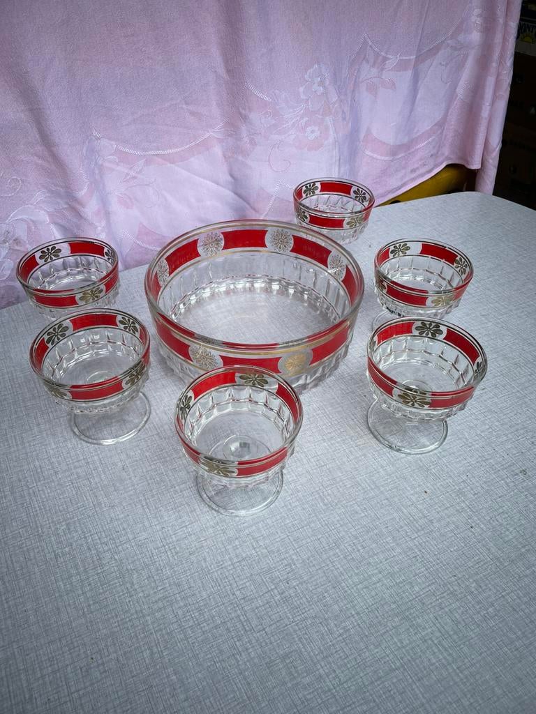 Vintage schotel + 6 coupes Italy, Ophalen