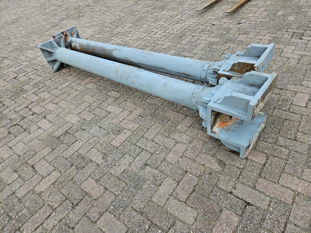 Grote zware antieke pilaren / palen, Huis en Inrichting, Woonaccessoires | Zuilen en Pilaren, Ophalen, Zo goed als nieuw