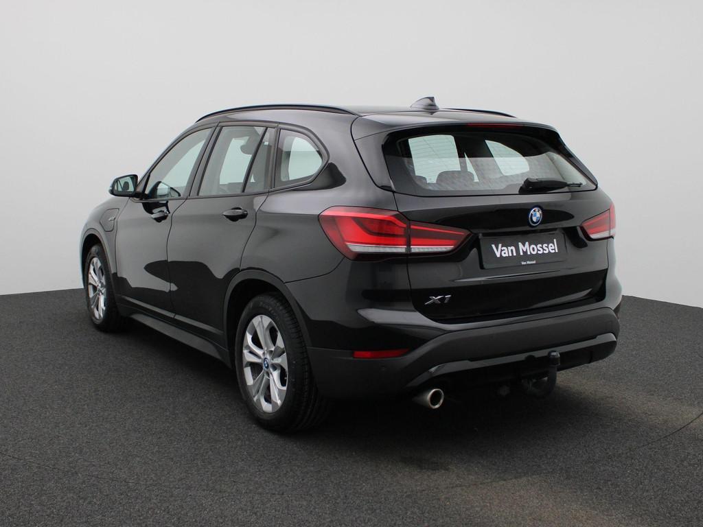 BMW X1 xDrive25e (automatique), Autos, https://public.car-pass.be/vhr/82845f72-117c-4029-9c8f-35170051f2ce, Achat, 750 kg, Entreprise