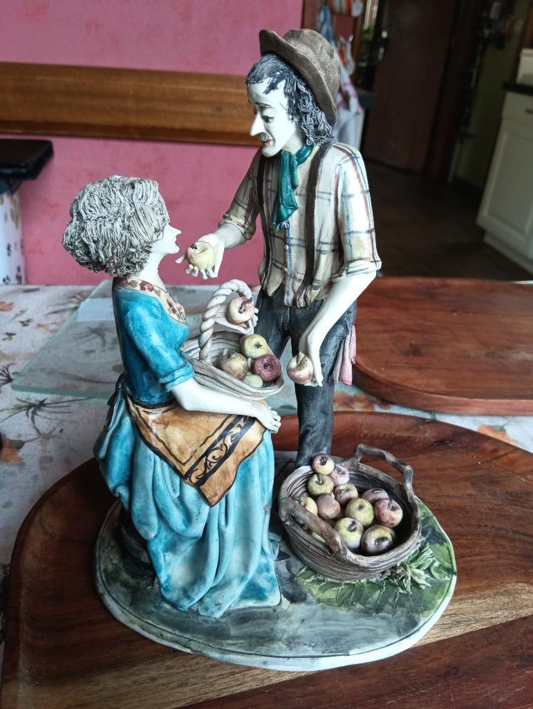 Figurine porcelaine Mango Cerva, Antiquités & Art, Enlèvement