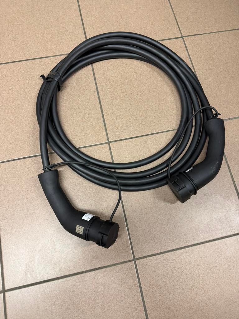 Auto laadkabel 6 meter lang. 22KW 3 fasen Nieuw,, Auto diversen, Laadpalen, Ophalen, Zo goed als nieuw, Laadkabel