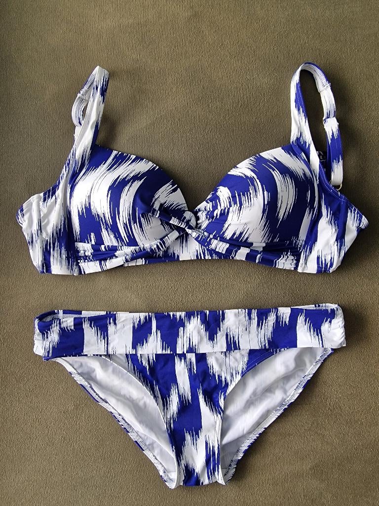 bikini, Kleding | Dames, Badmode en Zwemkleding, Overige kleuren, Marks & Spencer, Ophalen of Verzenden, Zo goed als nieuw