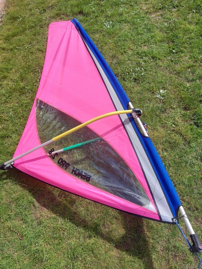 Kinderzeil / jeugdzeil 2.8 m² met dunne giek+ aluminium mast, Watersport en Boten, Windsurfen, Mast, Ophalen