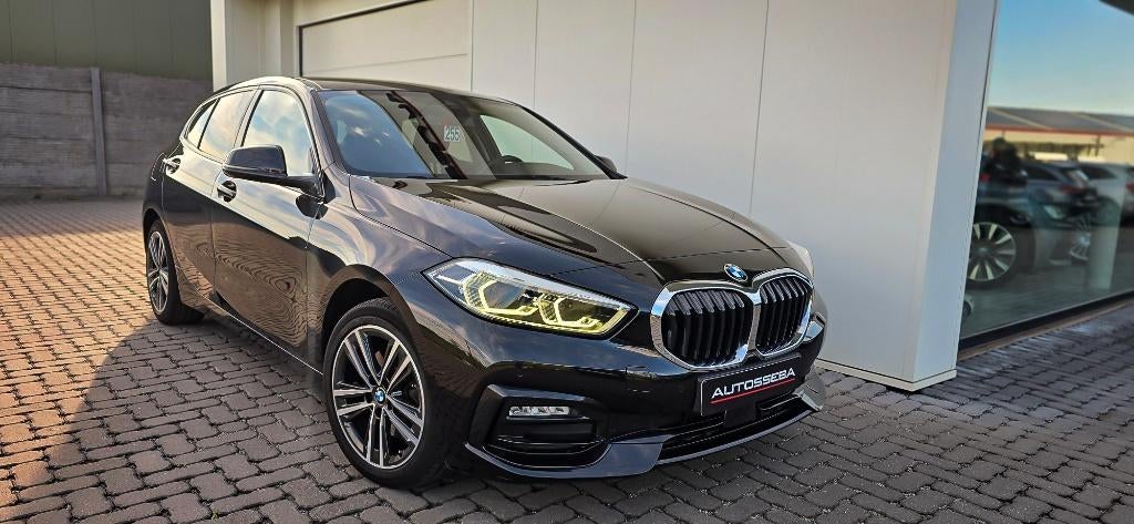 BMW 116dA Sportline (5deurs) Navi/Leder/Pdc *GARANTIE*, Auto's, BMW, Automaat, 116 g/km, Leder en Stof, Zwart