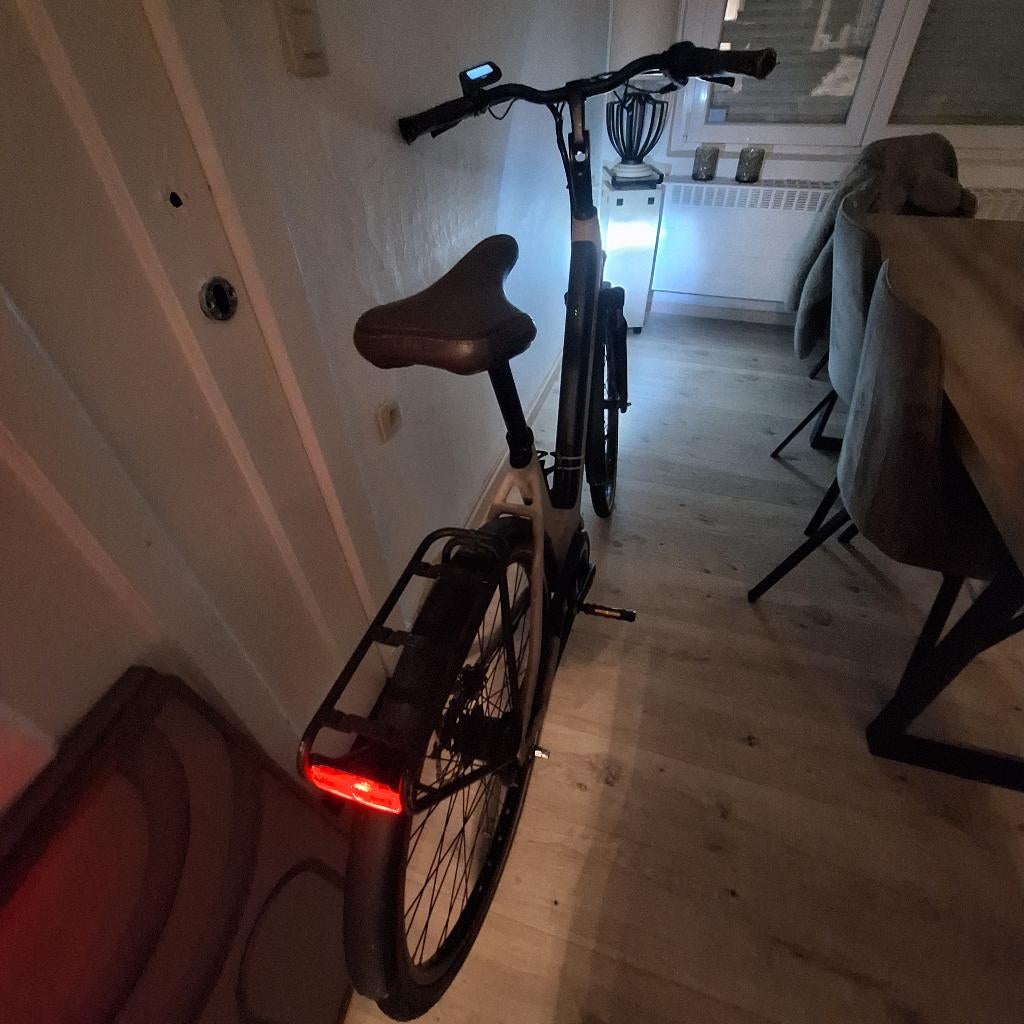 Velo electrique Qwic Imn 7, Vélos & Vélomoteurs, Vélos électriques, Utilisé, Qwic, 55 à 59 cm, 50 km par batterie ou plus, Enlèvement ou Envoi