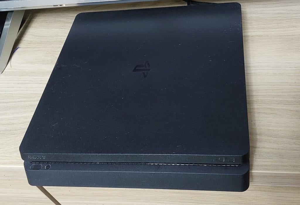 PS4 Slim. 1TB., Games en Spelcomputers, Spelcomputers | Sony PlayStation 4, Slim