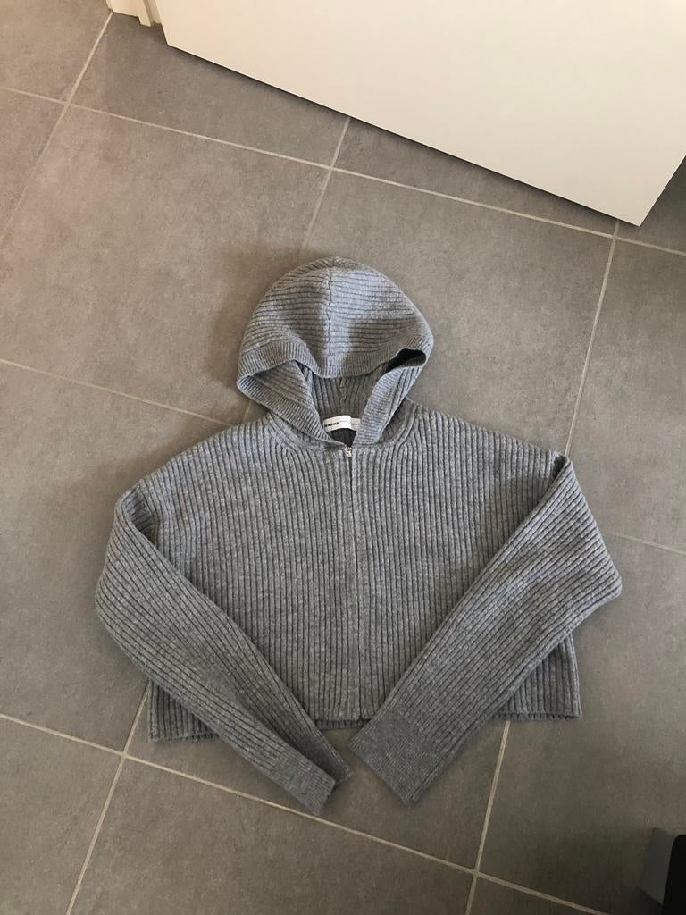 Bershka, maat M, Vêtements | Femmes, Pulls & Gilets, Enlèvement ou Envoi, Comme neuf, Taille 38/40 (M)