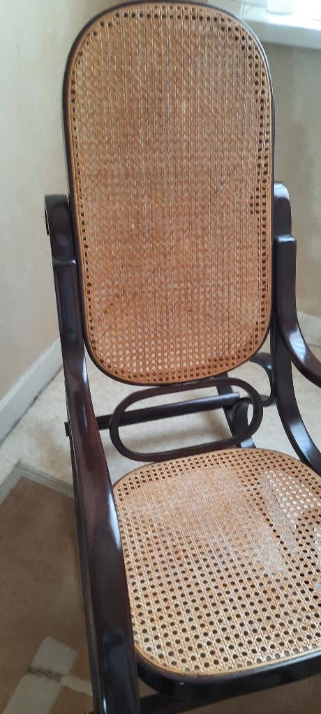 Schommelstoel, Huis en Inrichting, Stoelen, Ophalen, Bruin, Eén, Hout