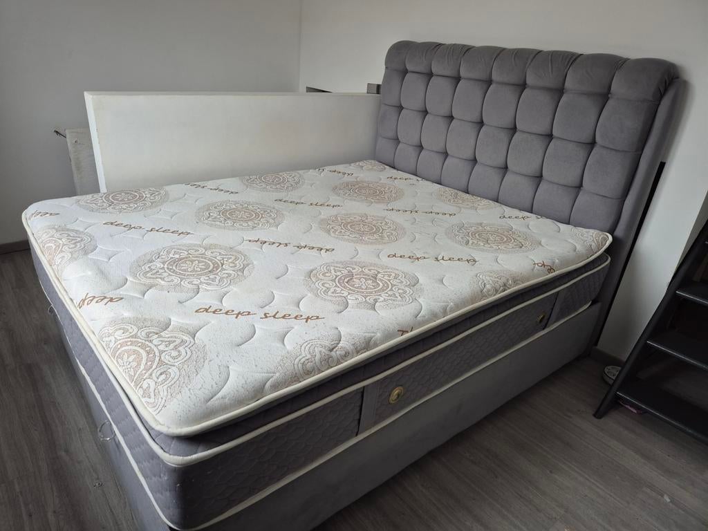 Lit 2 personnes 160de largeur, Maison & Meubles, Enlèvement ou Envoi