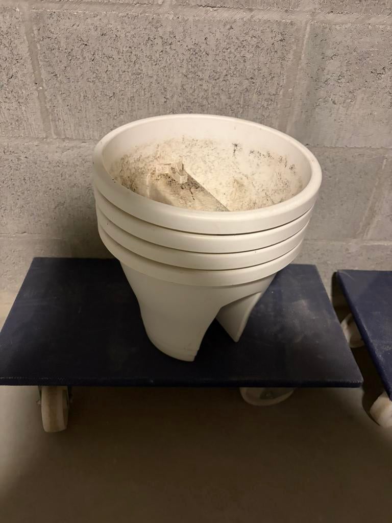 4 witte balkonbakken, Tuin en Terras, Ophalen of Verzenden, Gebruikt, Kunststof, Balkon