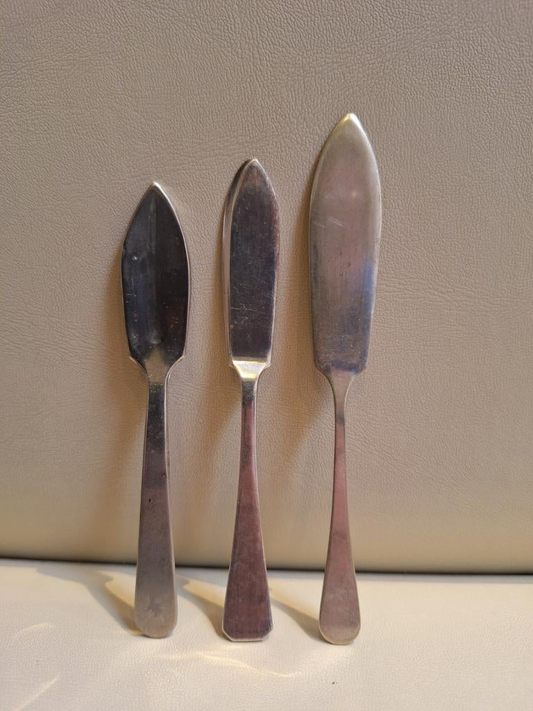 3 couteaux à beurre, Antiquités & Art, Enlèvement ou Envoi