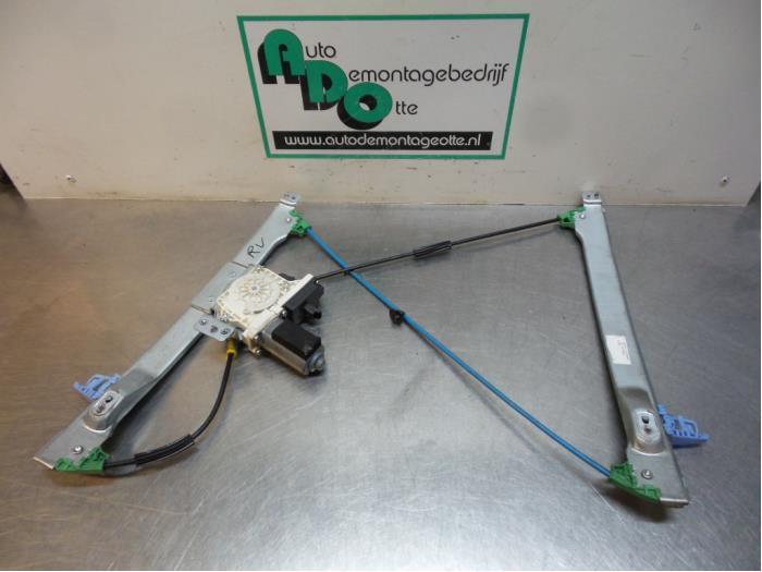 Ruitmechaniek 2Deurs rechts-voor van een Citroen C2 (C2 03-), Gebruikt, -, Ophalen of Verzenden, -