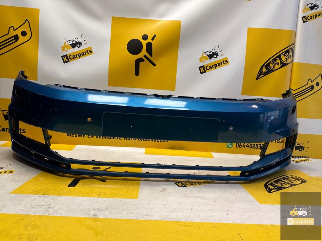 Volkswagen Touran Voorbumper 5TA807221AL KlS 6xPDC, Info@fabrikant.eu, Bumper, Fabrikant BV, Gebruikt