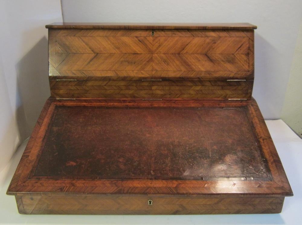 Secrétaire de table ancien en acajou, pupitre, XIXe siècle, Antiquités & Art, Envoi