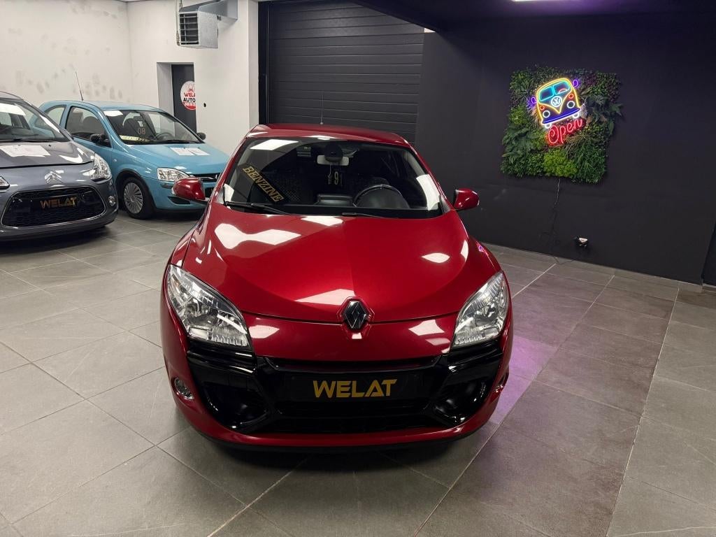 RENAULT MEGANE SPORT COUPE 2012 BENZINE 111.000 KM, Autos, Euro 5, 110 kW, Entreprise, Noir