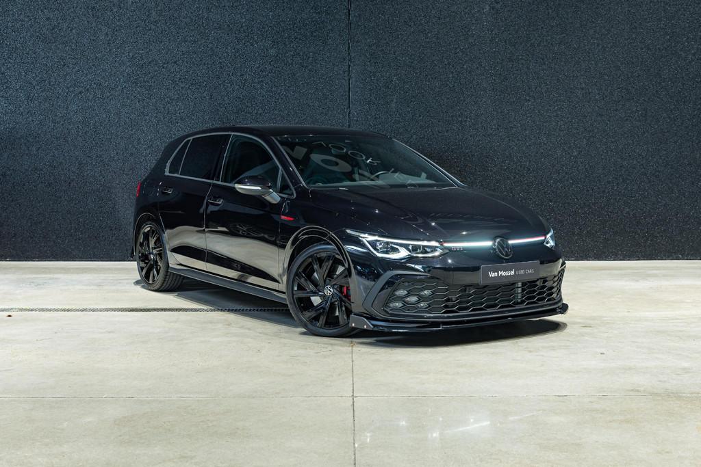 Volkswagen Golf VIII 2.0 TSI 180kW GTI DSG VERWARMD STUUR +, Auto's, Volkswagen, 245 pk, Gebruikt, 4 cilinders, Zwart