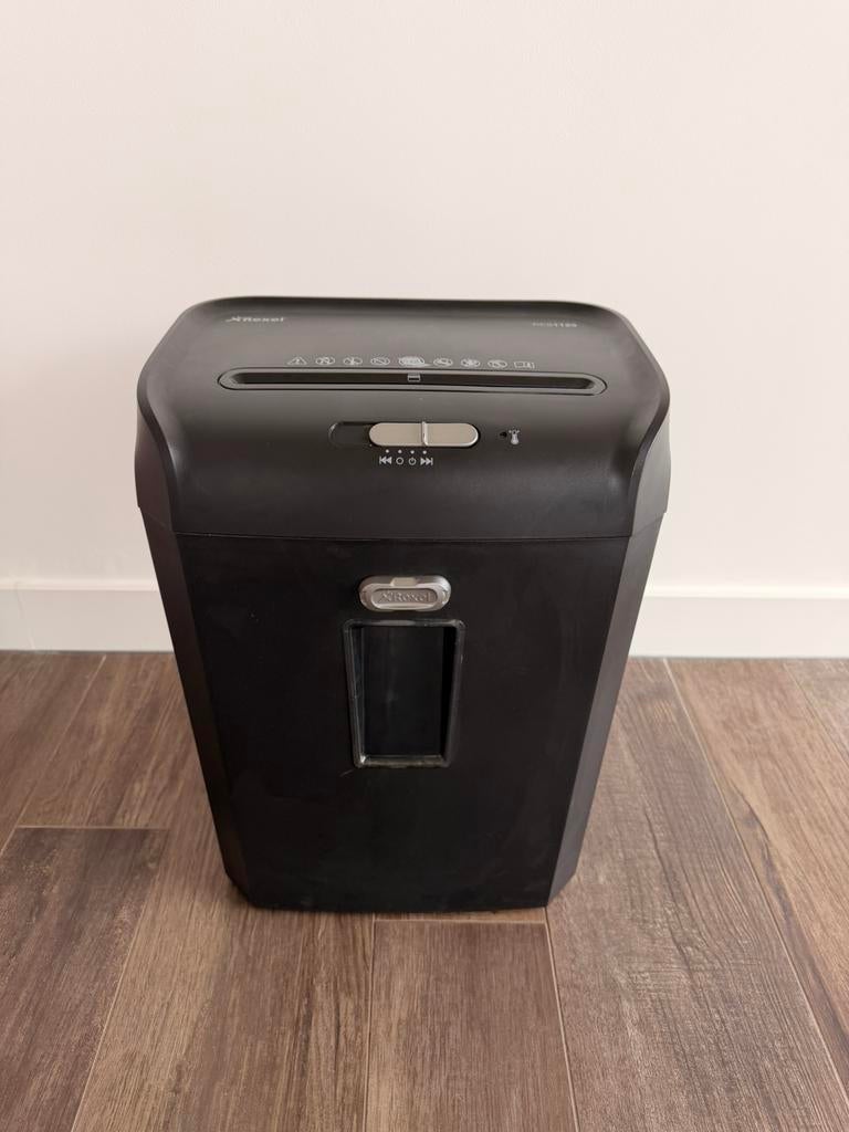 Papierversnipperaar, Enlèvement, Comme neuf