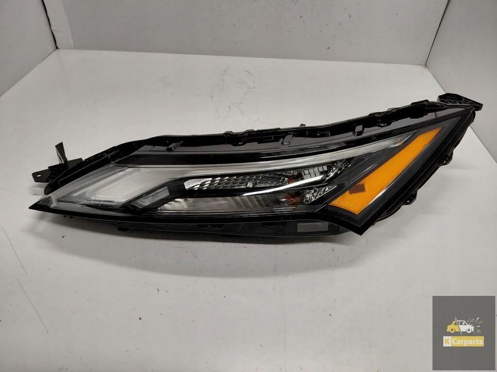 Nissan X-Trail T33 ROGUE LED DRL USA linkerlamp, Takashima 1-chome 1-1
220-8686  Yokohama, NISSAN_SR@mail.nissan.co.jp, Nissan