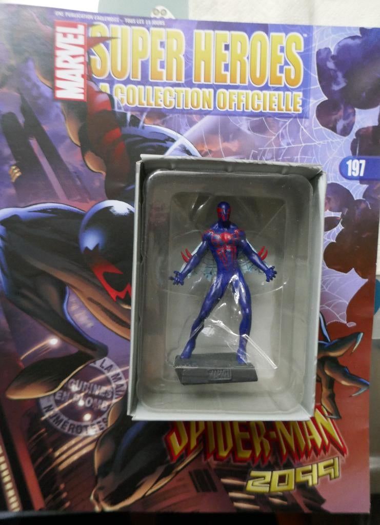 Spiderman 2099 figurine en métal Eaglemoss, Collections, Enlèvement ou Envoi, Comme neuf, Fantasy