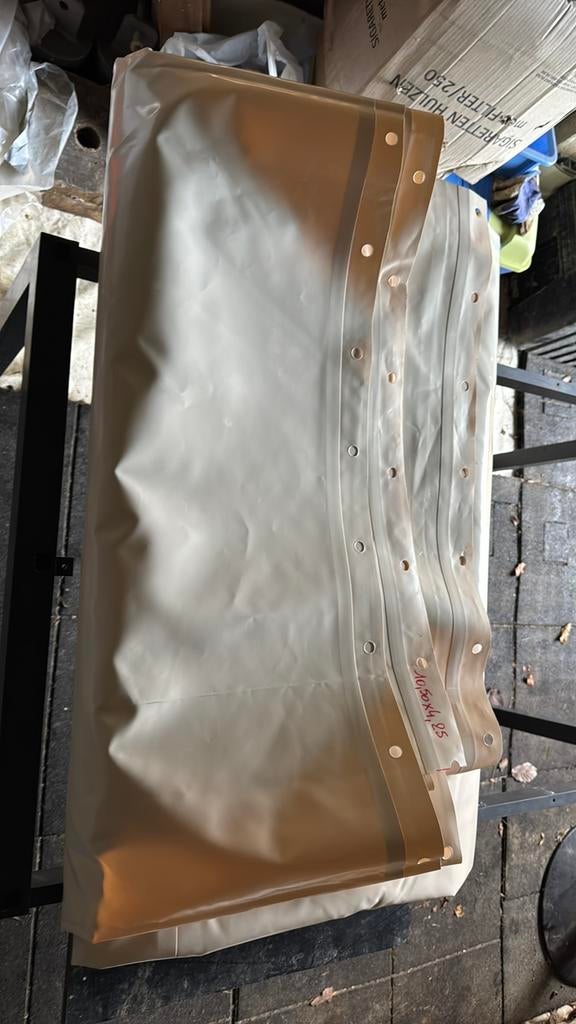 Bâche PVC 680g/m2 piscine 10,50/4,25 m  hyper résistance, Jardin & Terrasse, Enlèvement, Neuf