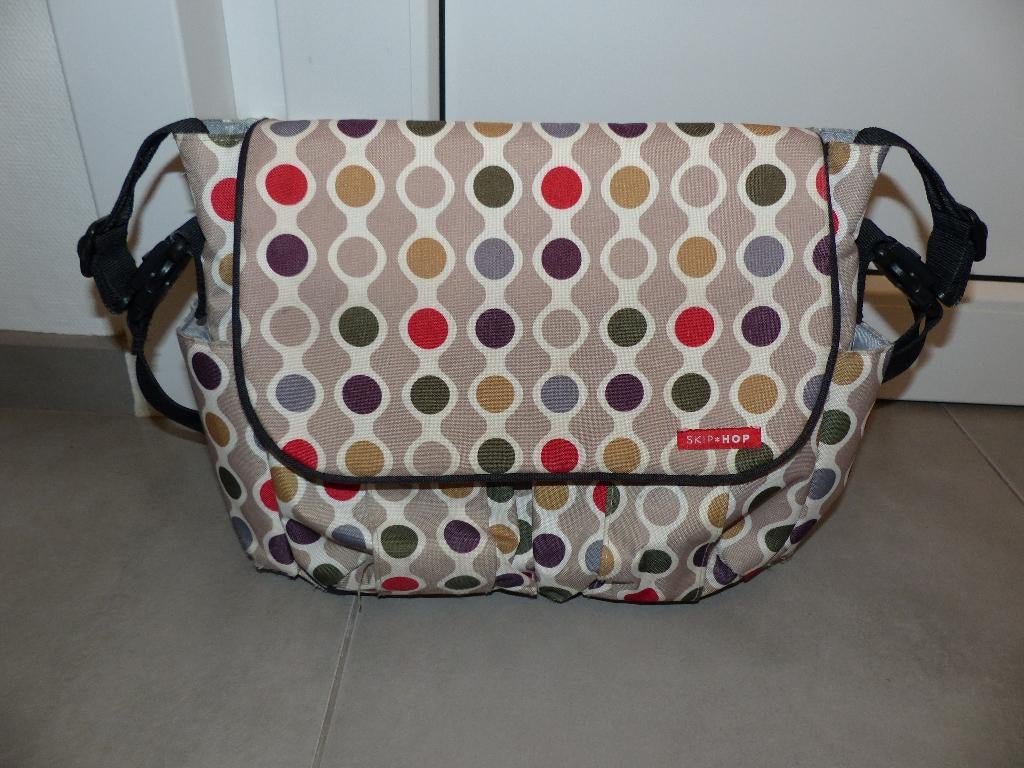 Sac à couches Skip Hop avec tapis, Enfants & Bébés, Sac à langer bébé, Utilisé, Enlèvement ou Envoi