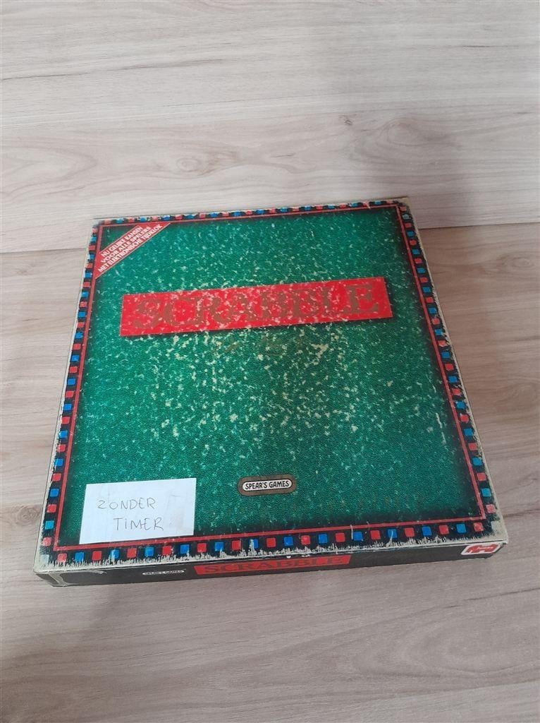 scrabble grote vierkante versie. Mindere doos - s5118, Verzenden, Zo goed als nieuw