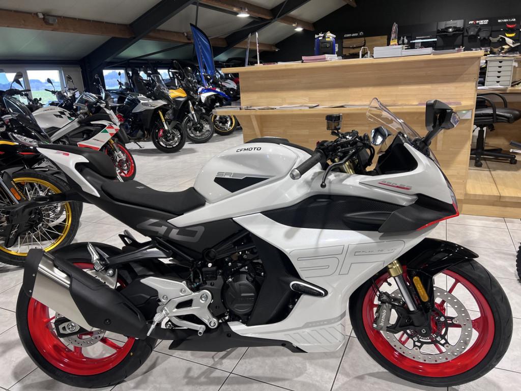 CFMOTO 450 SR, Motoren, Motoren | CFMOTO, 450 cc, Bedrijf, Super Sport, 12 t/m 35 kW