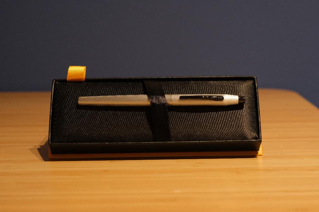 Convertisseur d'encre Cross Classic Century en chrome brossé, Neuf, Enlèvement ou Envoi, Avec boîte, Cross