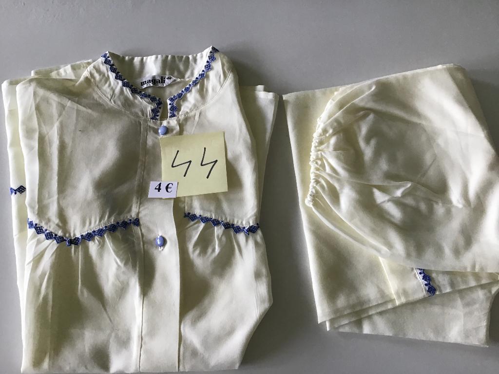 4 dames pyjama's, Kleding | Dames, Pyjama's, Ophalen of Verzenden, Zo goed als nieuw, Maat 42/44 (L)