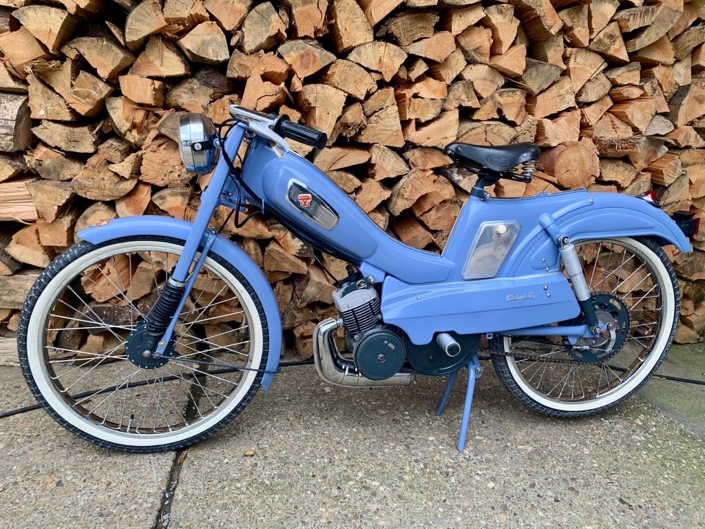 Motobecane av 55, Vélos & Vélomoteurs, Cyclomoteurs | Oldtimers & Ancêtres, Autres marques, 0 vitesses, Classe B (45 km/h), Enlèvement