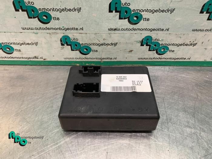 Trekhaak Module van een Opel Corsa (Corsa D 07-), Gebruikt, -, -, Opel