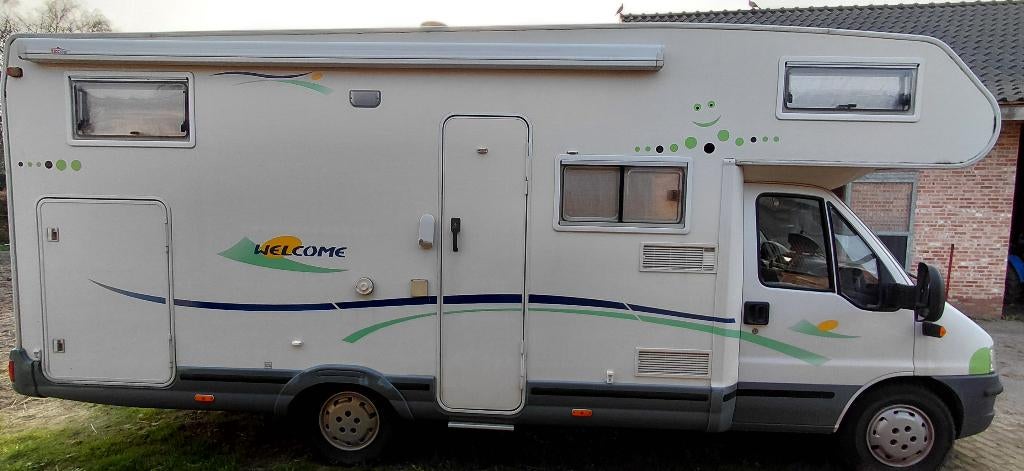 mobilhome Chausson Fiat Ducato 28JTD met grote garage, Alkoof, Ringverwarming, Fiat, Particulier