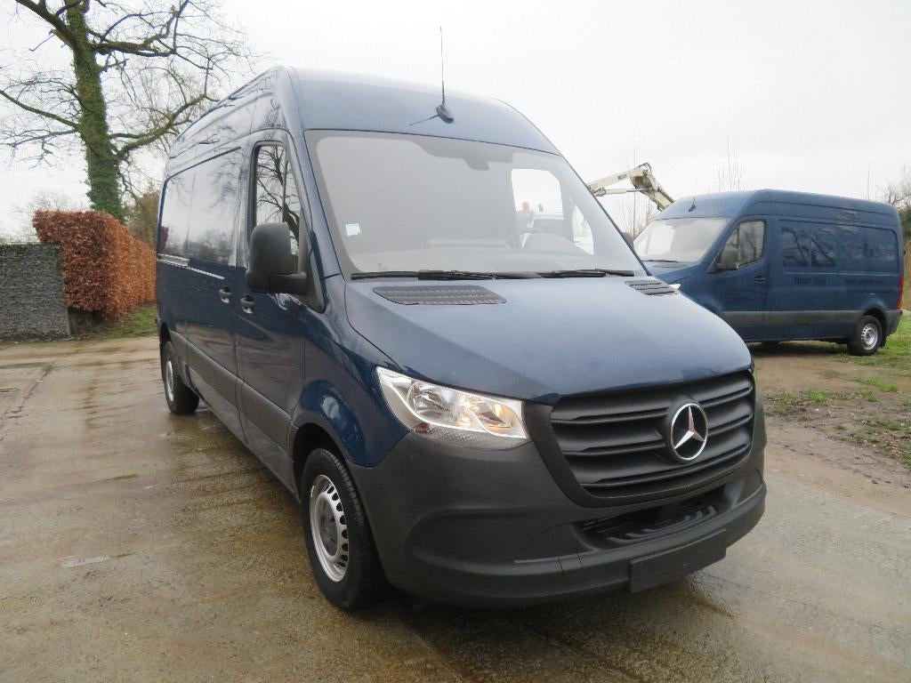 Mercedes-Benz Sprinter 311CDi - FWD - 19.533km - A2H2 - 2019, Voorwielaandrijving, Stof, Blauw, Mercedes-Benz