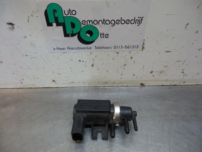 Vacuum ventiel van een Volkswagen Caddy (Caddy 04-), Gebruikt, -, Volkswagen, -